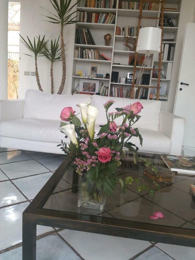 Appartamento Elegant Attic With Terrace 1 Mt Subway. Nidoluisa