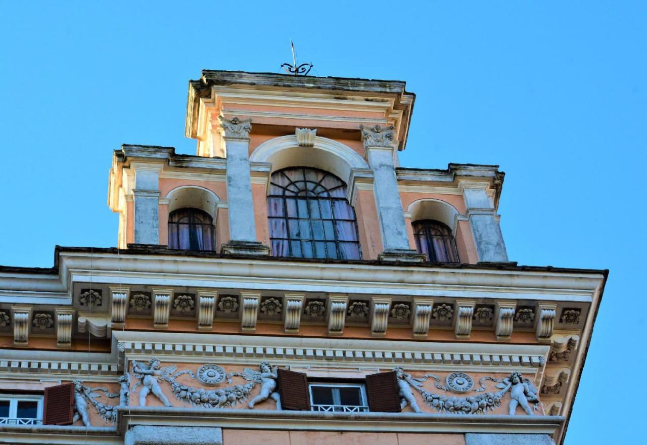 Elegant Attic With Terrace 1 Mt Subway. Nidoluisa Appartamento